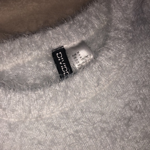 white fuzzy sweater - Picture 2 of 3
